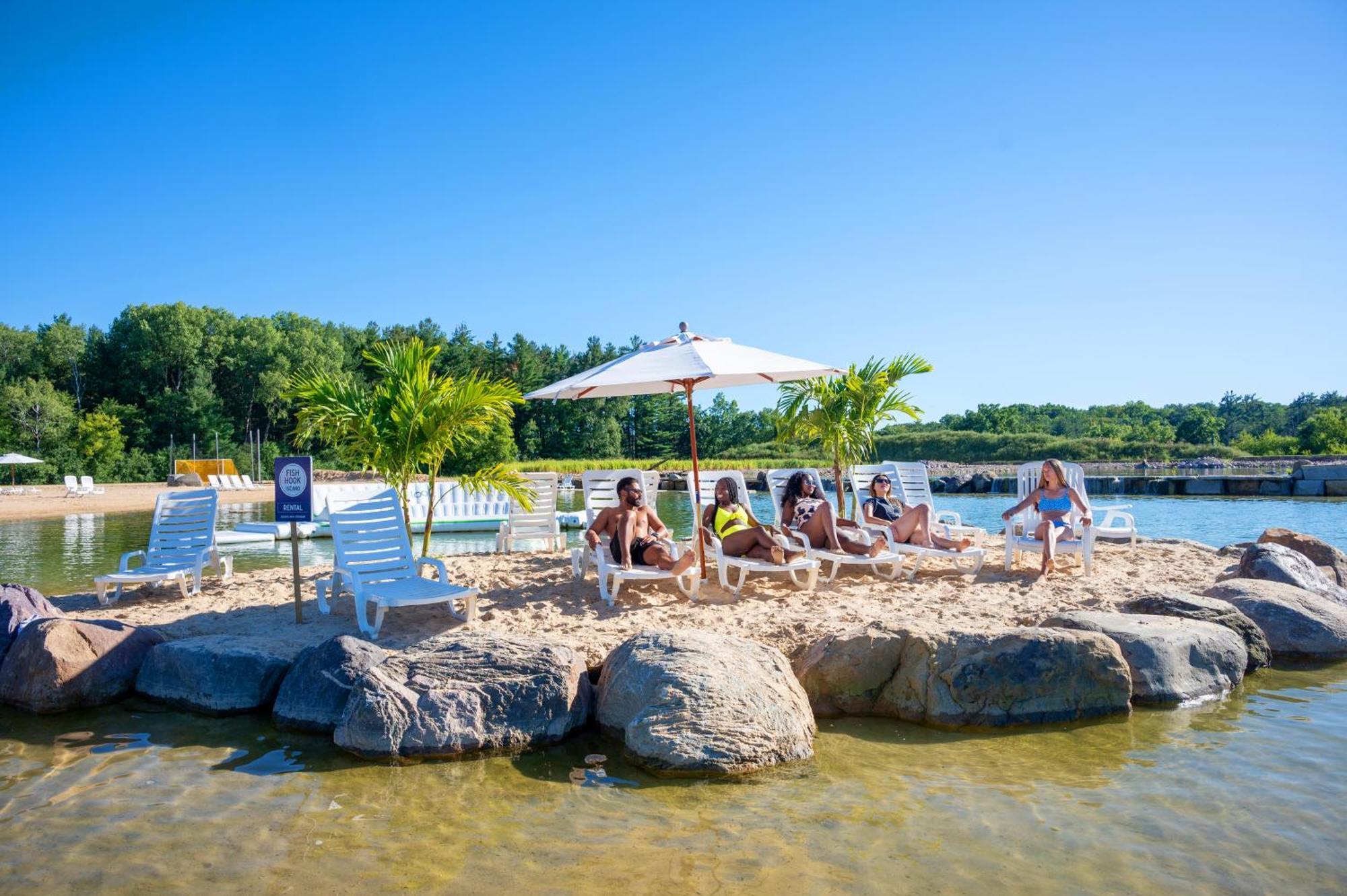 Natura Treescape Resort Висконсин Делс Экстерьер фото